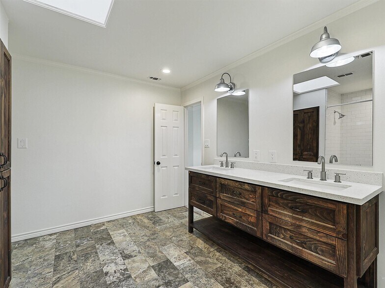 Building Photo - 1471 Meandro Ria Ln