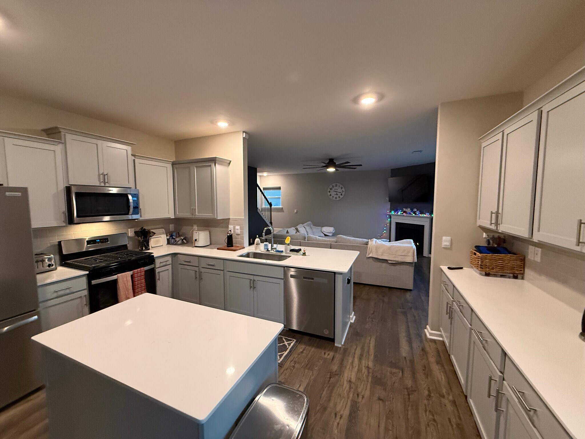 Building Photo - 209 Wheatfield Rd