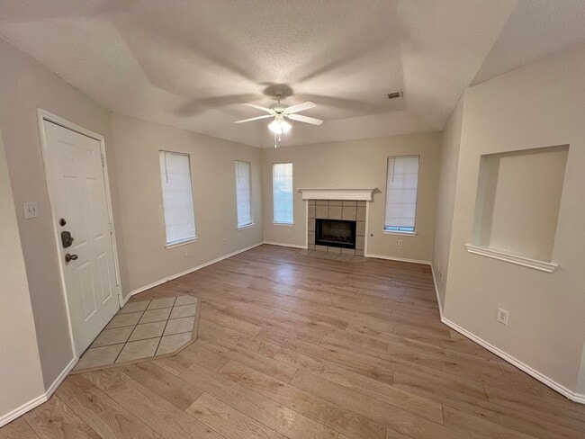 Building Photo - 3110 110th St