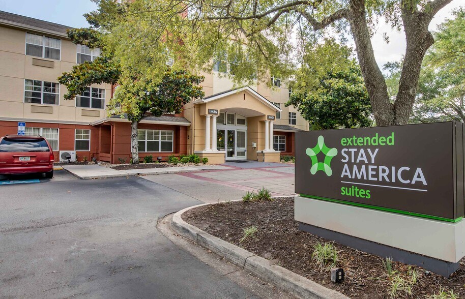 Primary Photo - Furnished Studio-Jacksonville - Deerwood Park