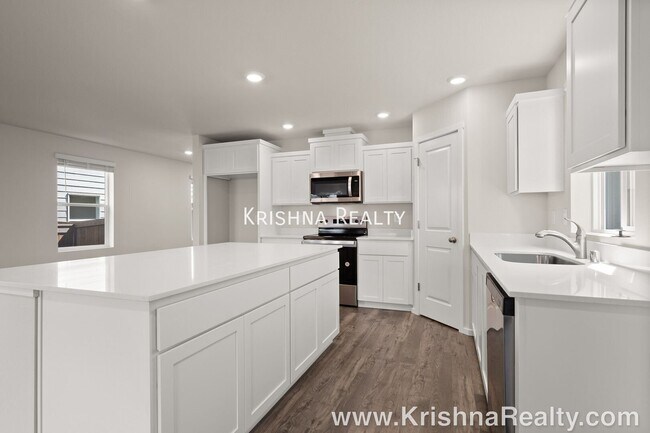 Building Photo - 17512 NW 9th Ave