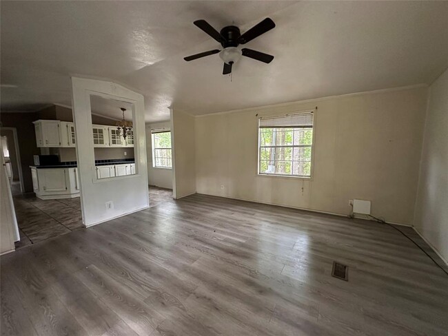 Building Photo - 453 S Cyn Dr