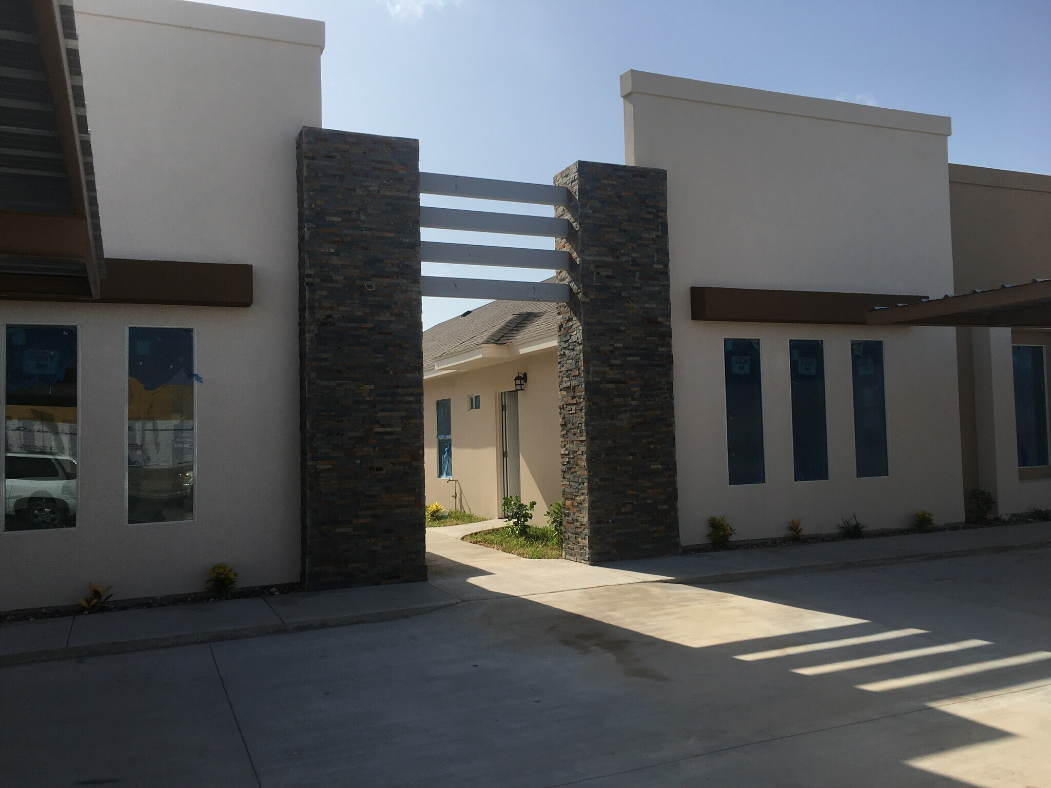 Building Photo - 3006 Javalina Ave