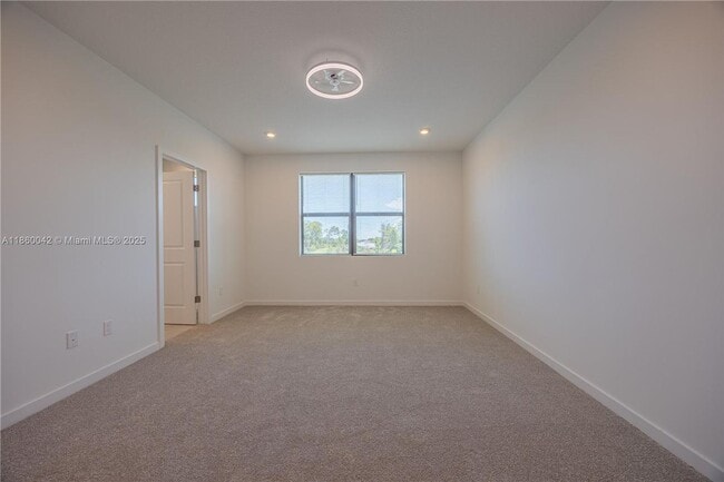 Building Photo - 7064 Channing Ave