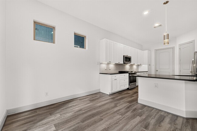 Building Photo - 159 Benjis Pl