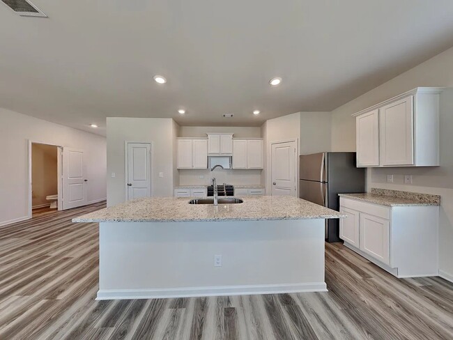 Building Photo - 267 Limestone Cir