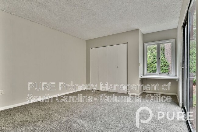 Building Photo - 2068 Watermark Pl