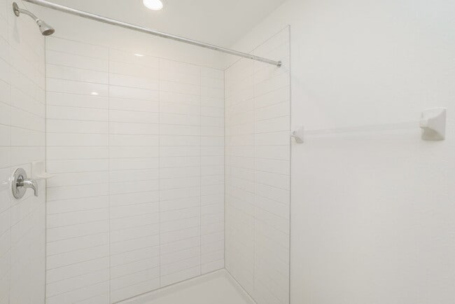 Building Photo - 17876 Beaming Rays Ln