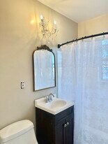 Building Photo - 1869 E Ocean Ave