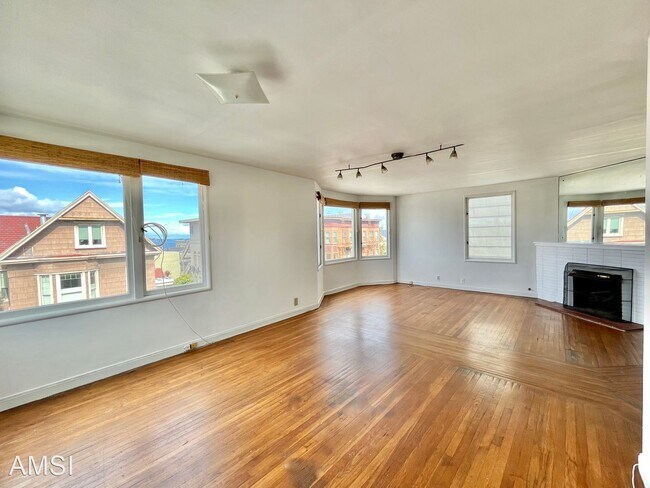 Primary Photo - 1 br, 1 bath House - 2560 Hyde Street #3