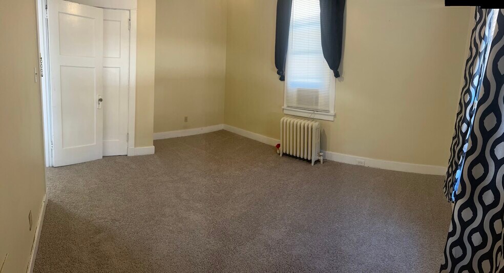 Bedroom #2 - 927 Jancey St