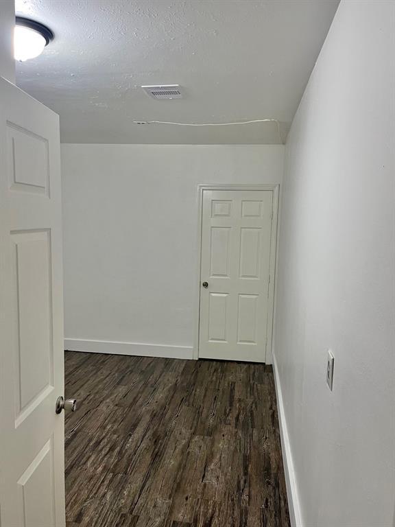 Building Photo - 1715 Bugle Run Dr