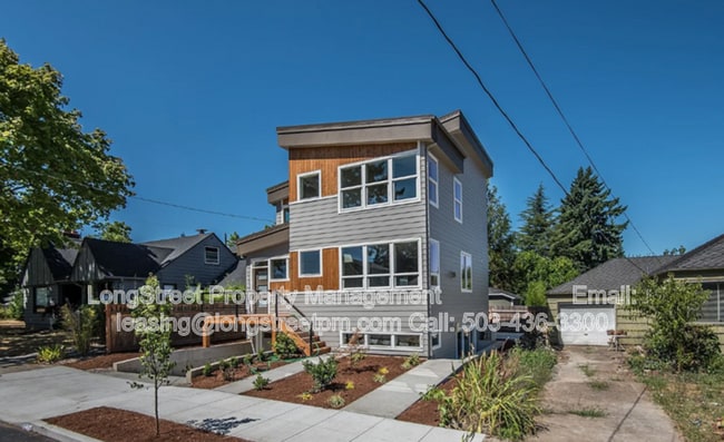 Building Photo - 3617 NE Webster St