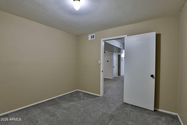 Building Photo - 1355 E McLellan Rd