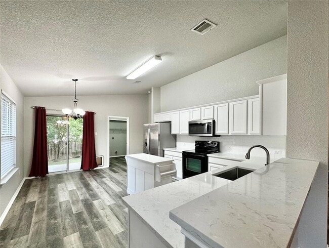 Building Photo - 1014 Aiken Dr