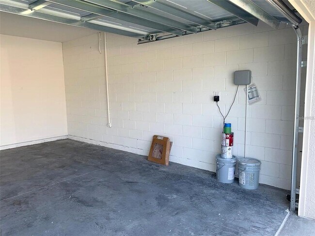 Building Photo - 361 Nowell Lp