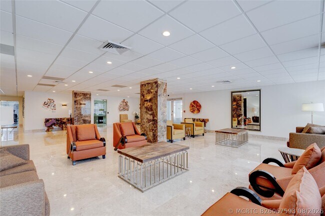 Building Photo - 3750 Galt Ocean Dr