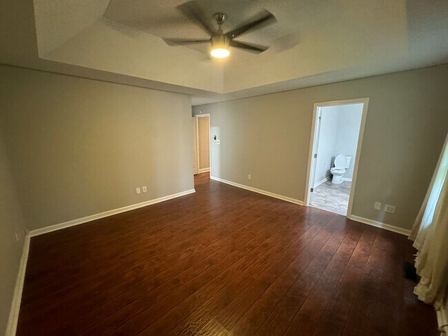 Building Photo - Wonderful Bogart Home in Pleasant Pines!