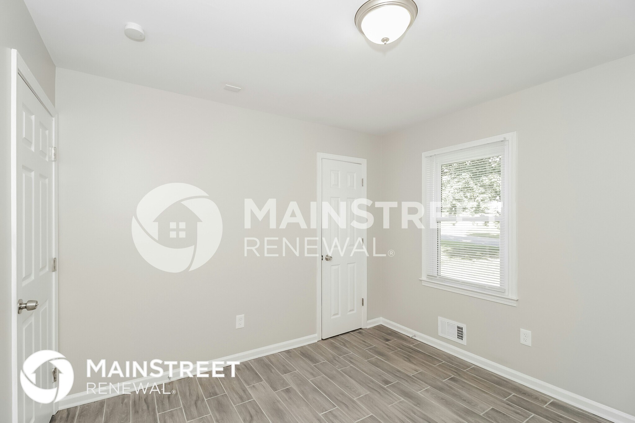 Building Photo - 23 Fairfield Dr SW