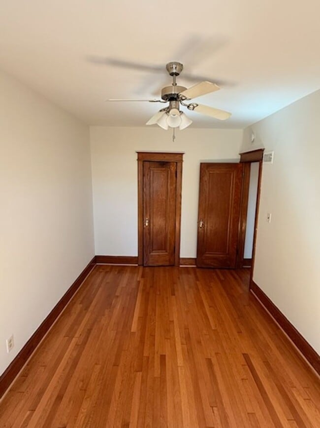 Building Photo - UPDATED 4/BR in Glover Park!