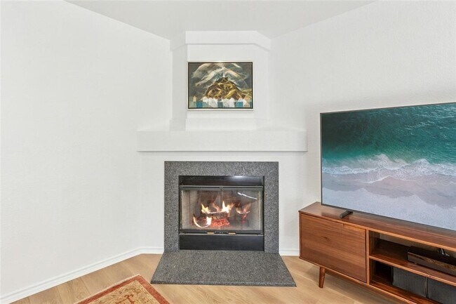Building Photo - 11208 Midbury Ct