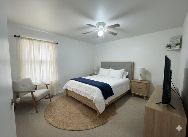 Building Photo - 4 Canberra Ct
