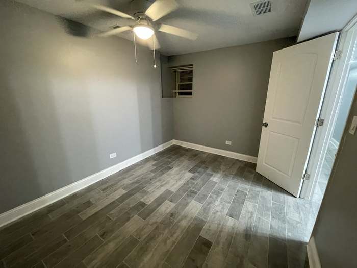 Building Photo - 1611 S Trumbull Ave