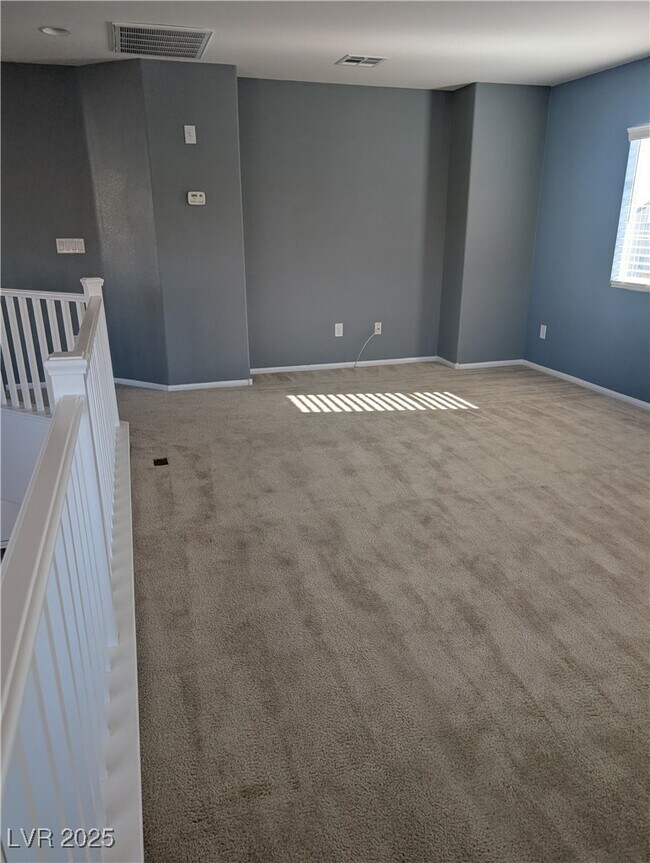 Building Photo - 6639 Rego Park Ct