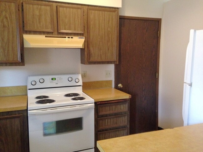 Building Photo - Easy Access to PCC Sylvania Campus, I-5