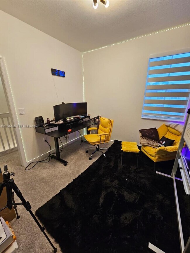 Building Photo - 12112 NW 24th Ct