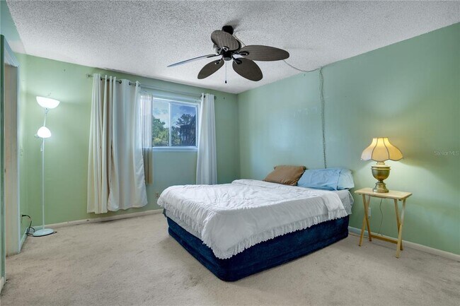 Building Photo - 6338 Newtown Cir
