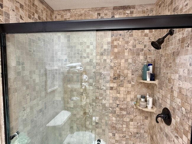 Building Photo - Gorgeous Two Bedroom Home in San Luis Rey