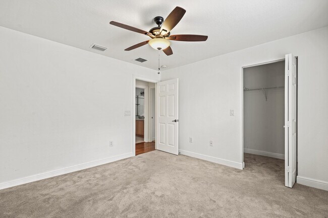 Building Photo - 17464 SW 47th Ct