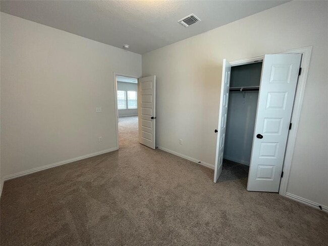 Building Photo - 12906 Stanford Dr