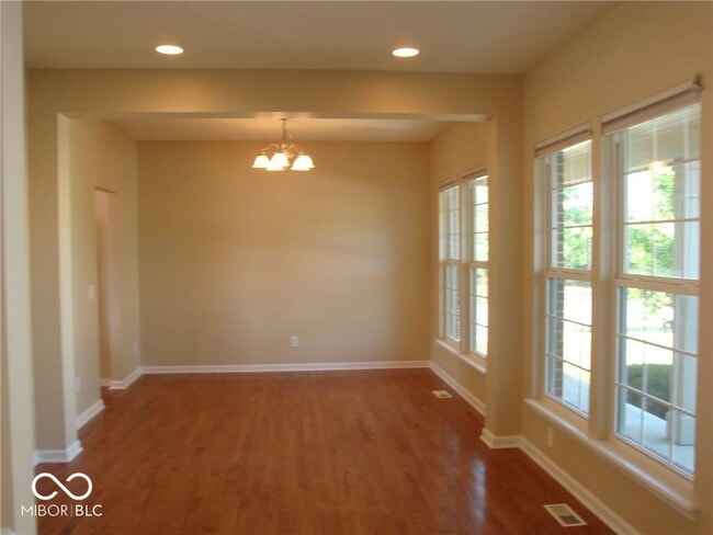Building Photo - 13032 Thames Dr