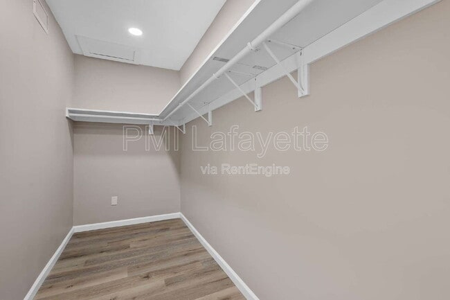 Building Photo - 312 Highland Dr