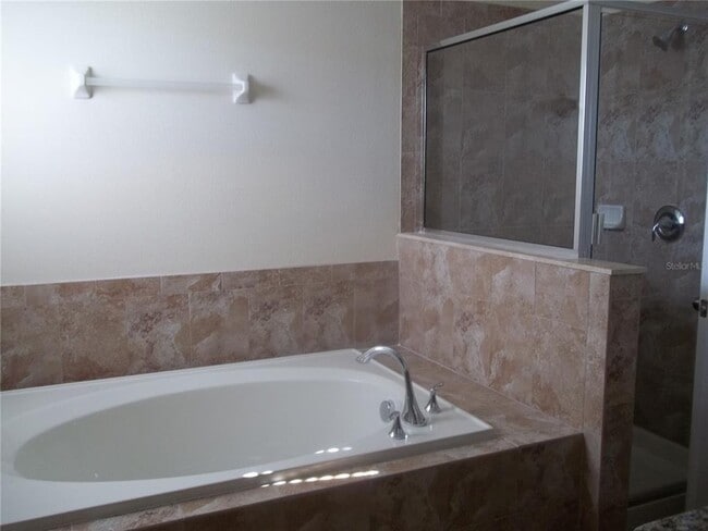 Building Photo - 20014 Date Palm Way