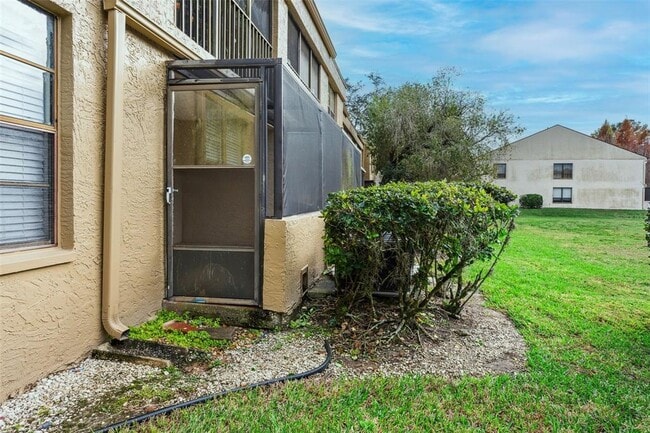 Building Photo - 7858 Niagara Ave