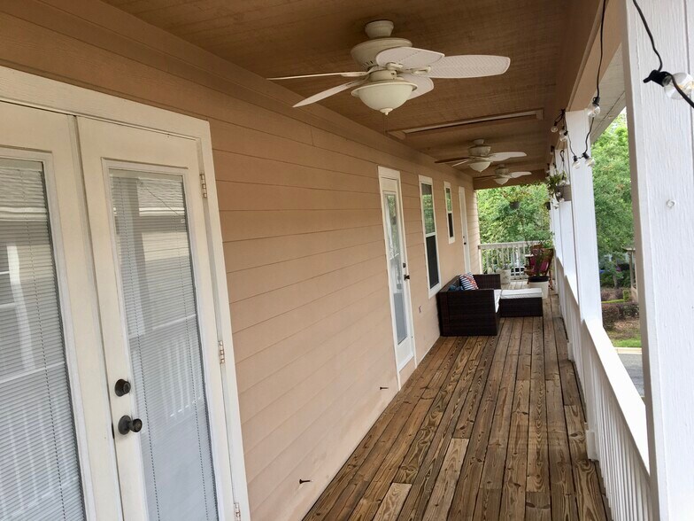 Building Photo - 11647 NW 18th Pl