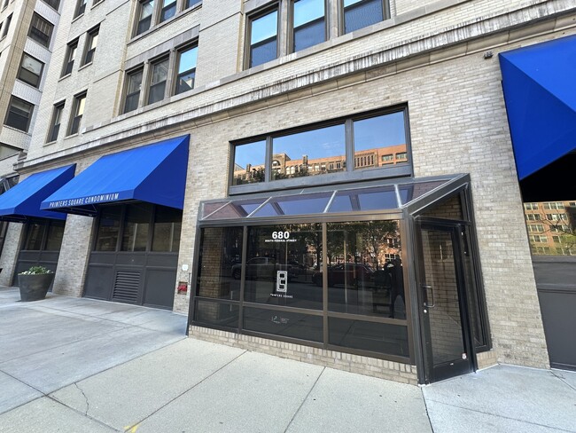 Building Photo - 680 S Federal St