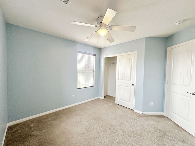 Building Photo - Stylish 3 Bedroom in Providence with Larger Yard on Corner Lot