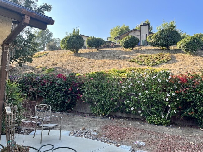 Building Photo - "Charming 3-Bed Oasis with 2 Baths in Moor...