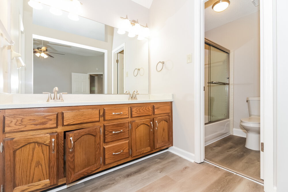 Building Photo - 4371 Bunker Hill Dr