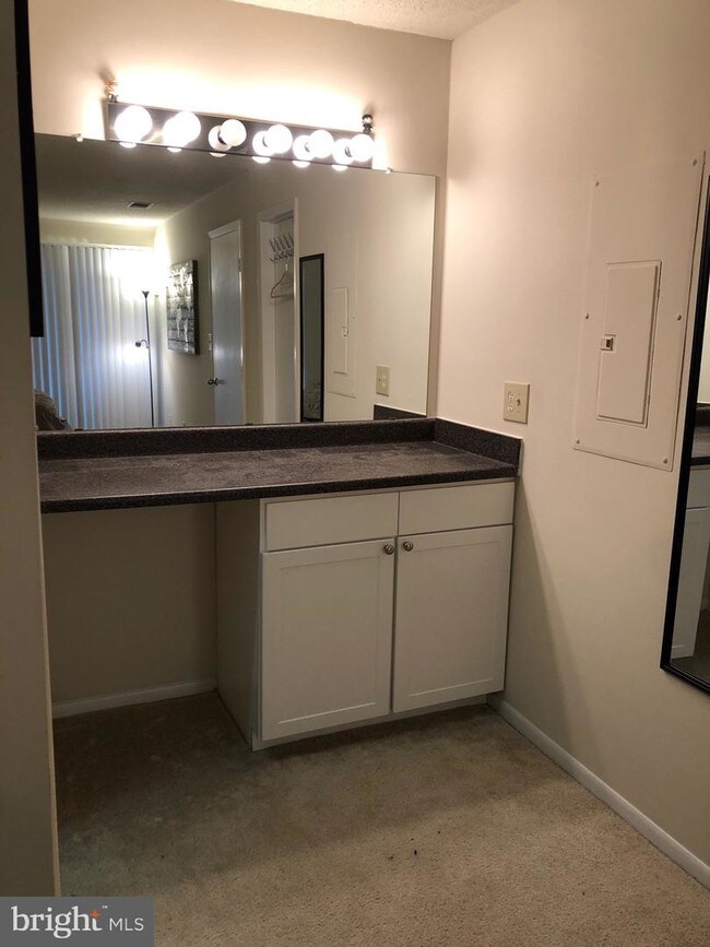 Building Photo - 12504 Loston Cir