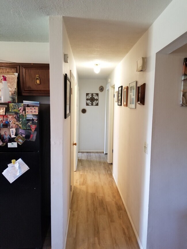 Building Photo - 505 N 16th Ave