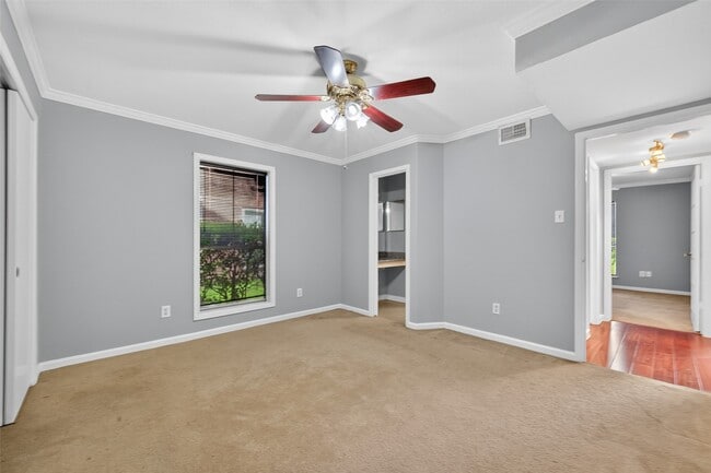 Building Photo - 18800 Egret Bay Blvd