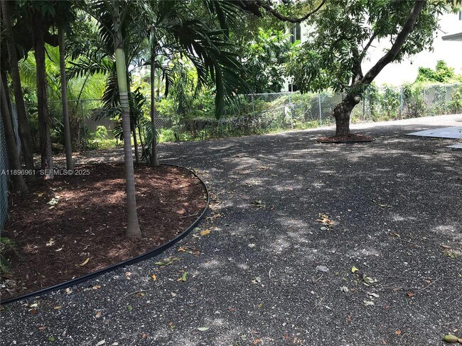 Building Photo - 5454 NW 5th Ave