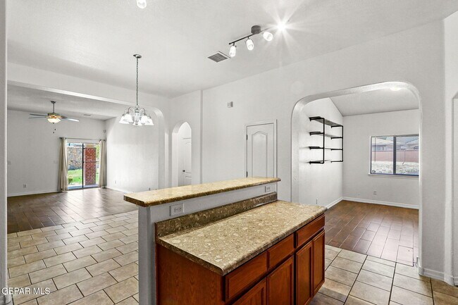 Building Photo - 3141 Fury Point Pl