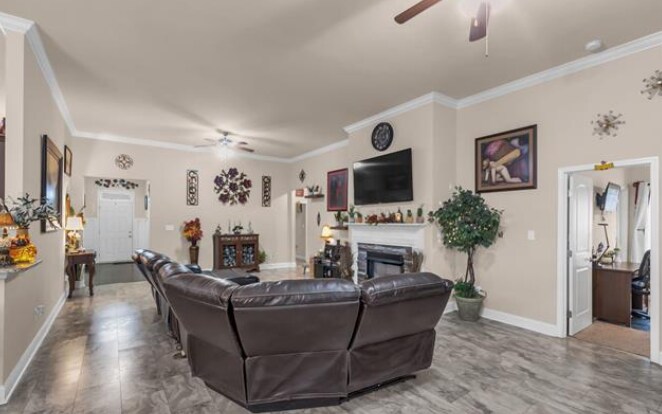 Building Photo - 117 Chesnut Heath Ct