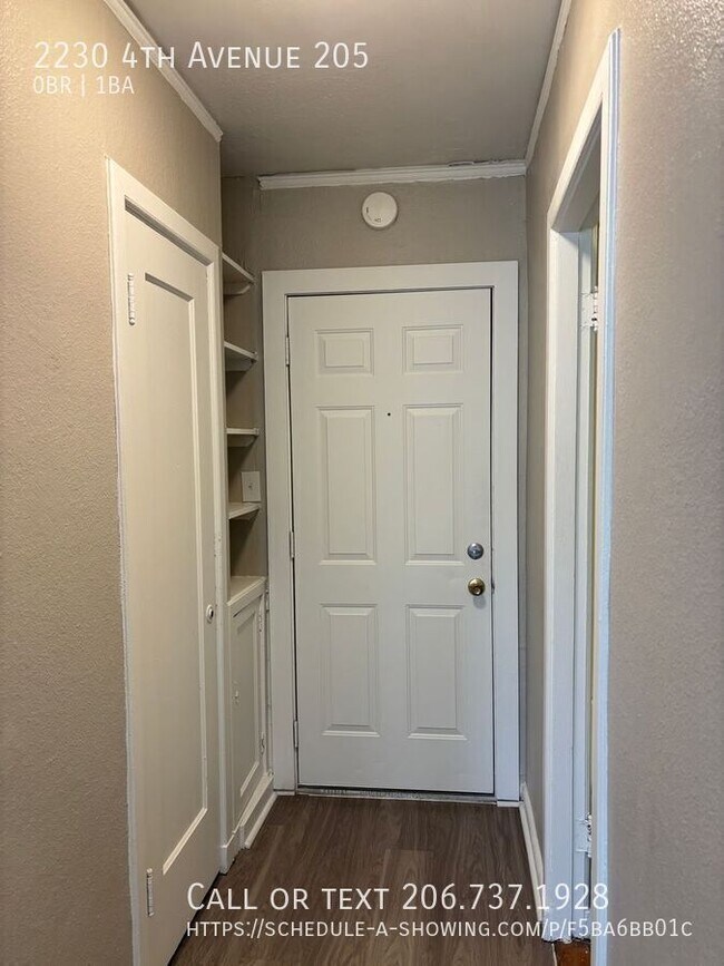 Building Photo - 2230 4th Ave